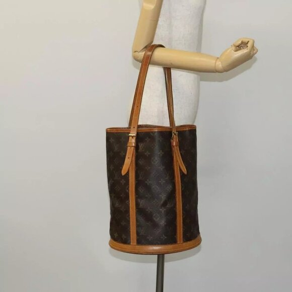LOUIS VUITTON Monogram Bucket GM Shoulder Bag M42236 LV Auth 114773 - Picture 3 of 16